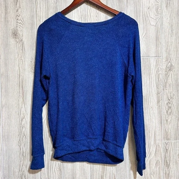 Disney Parks Winter Mickey Long Sleeve Lightweight Knit Pullover Size M - Picture 4 of 7